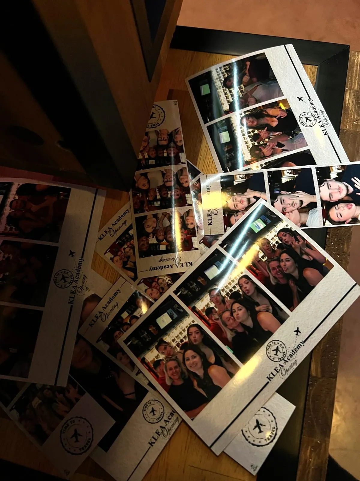 Tirages photo personnalisés posés sur la borne